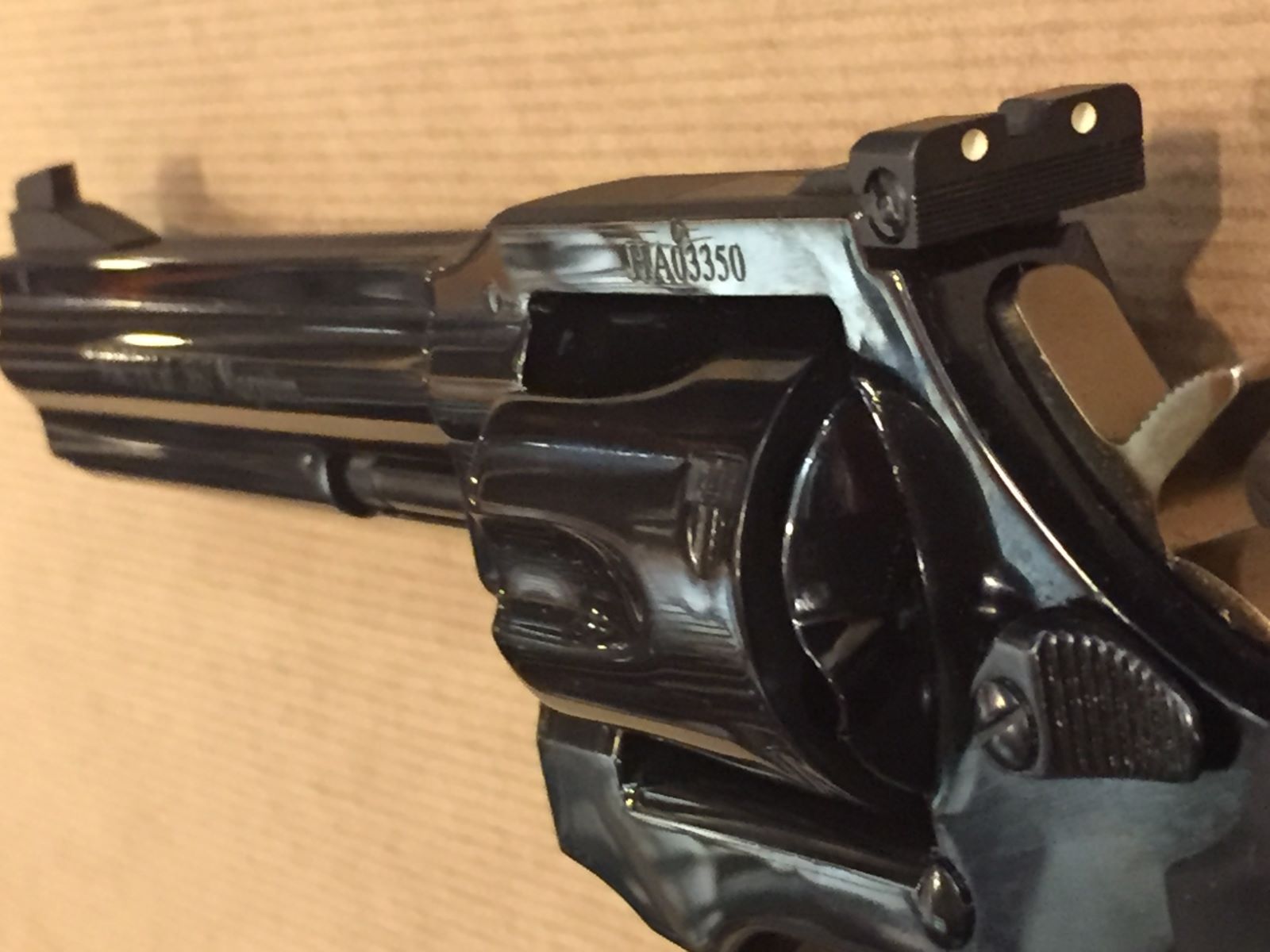 revolver MANURHIN MR 73 Sport cal. 357 mag. 5 " 1/4 de cat. B1 revolver MANURHIN MR 73 Sport cal. 357 mag. 5 " 1/4 de cat. B1 – Image 3