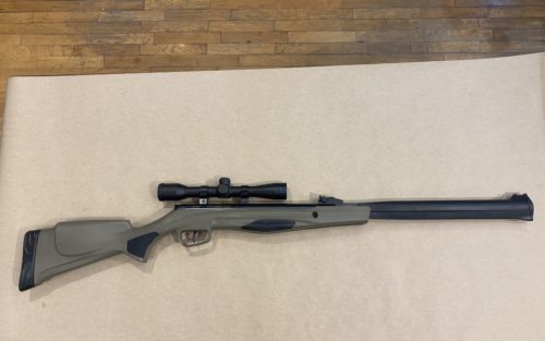 STOEGER RX 20 S3 VERT 4,5 A PLOMB + LUNETTE 4 X 32 AIR COMPRIME