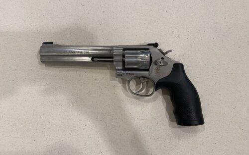 Revolver Smith & Wesson 617 6" Cal. 22LR