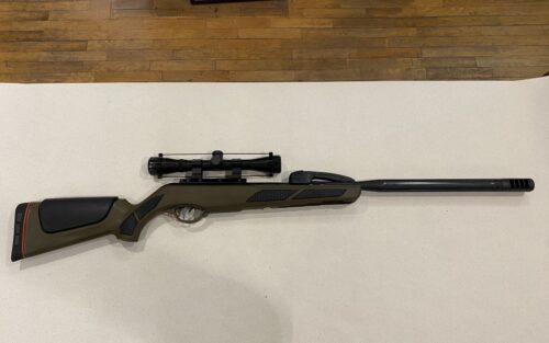 Carabine Gamo Swarm Maxim Green cal. 4.5 mm + Lunette 4 x 32