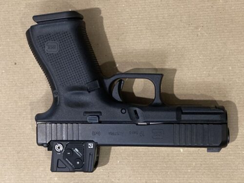 pistolet GLOCK mod. 19 gen. 5 FS A-Cut & Aimpoint COA calibre 9 para