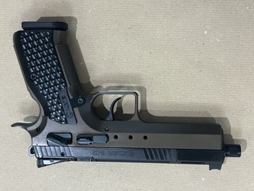 pistolet KMR mod. S-02 calibre 22 LR canon de 5.5" optic ready grey & kaki