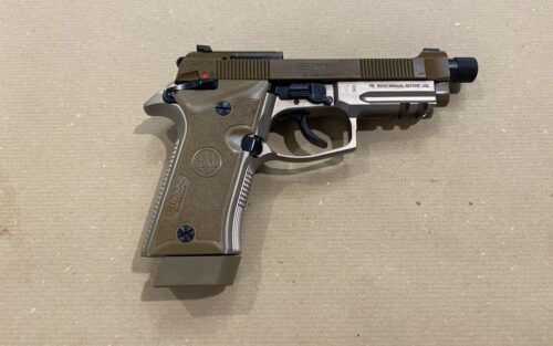 Pistolet Beretta 80X Cheetah Tactical FDE Cal. 380 Auto