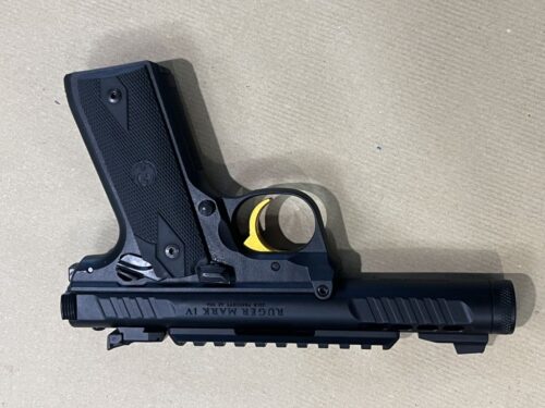 pistolet RUGER MK IV 22/45 anodize Black fileté calibre 22 LR canon de 4.4" fileté