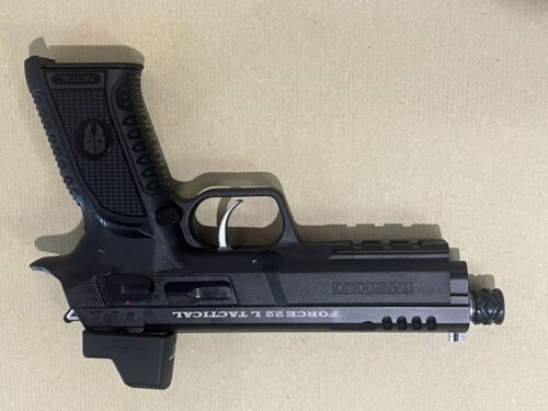 pistolet TANFOGLIO FORCE 22 TACTICAL fileté calibre 22 LR + point rouge Zero Tech