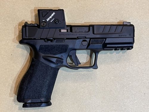 pistolet SPRINGFIELD ECHELON Compact + Aimpoint COA calibre 9 para
